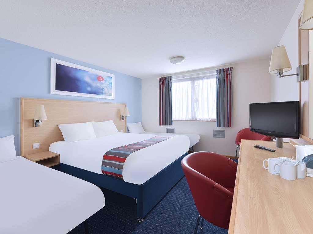 Travelodge Newbury Tot Hill Highclere Номер фото